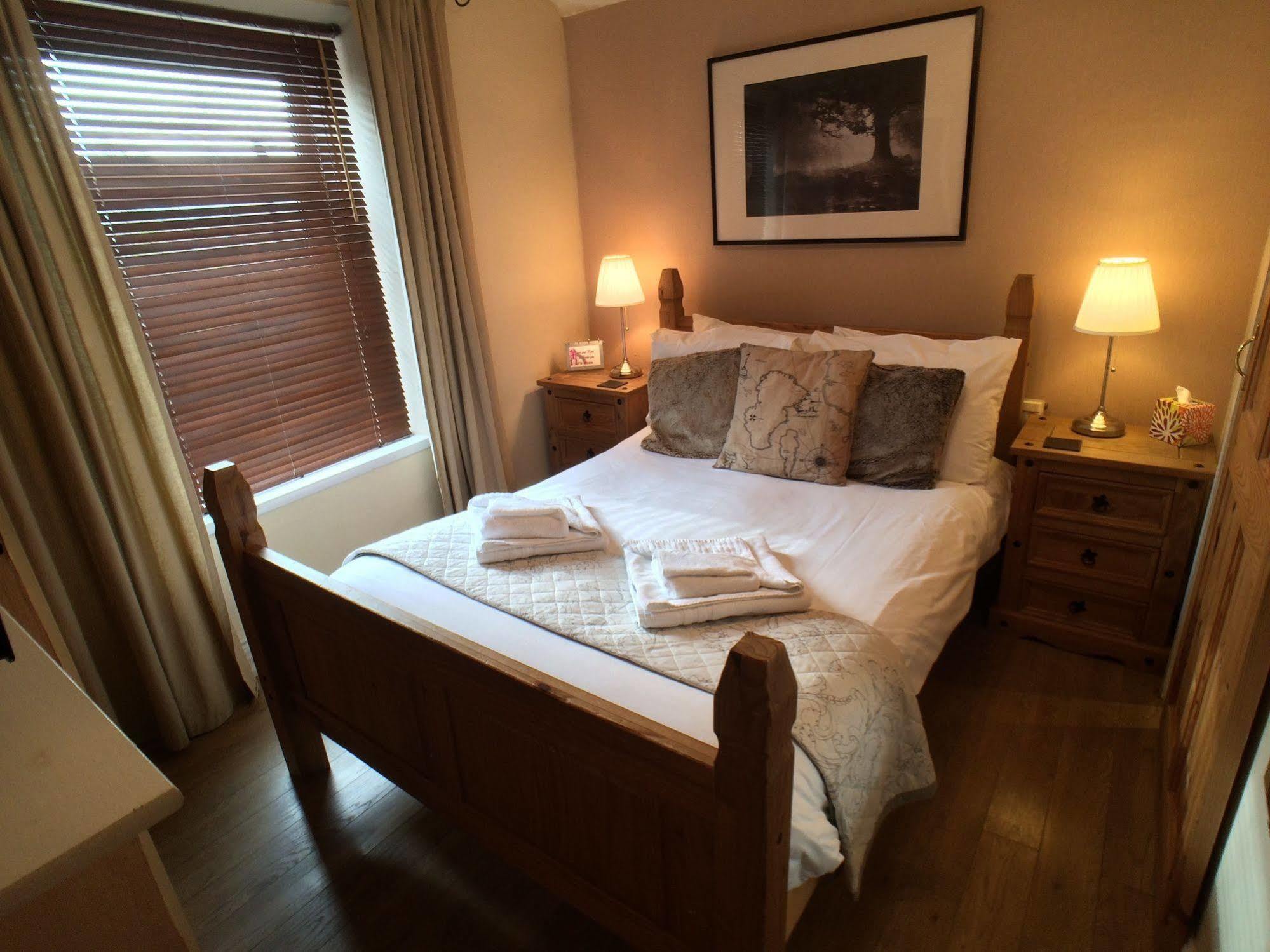 Ty Rosa Rooms Cardiff Exteriér fotografie